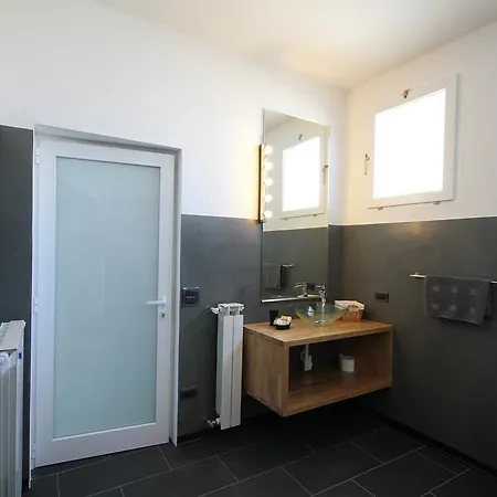 Loft Mirage Hébergement de vacances Cadegliano Viconago